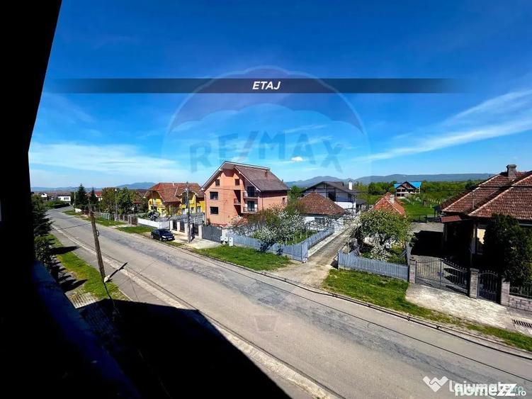 Casă cu 3 camere cu Teren 765 Mp în Central