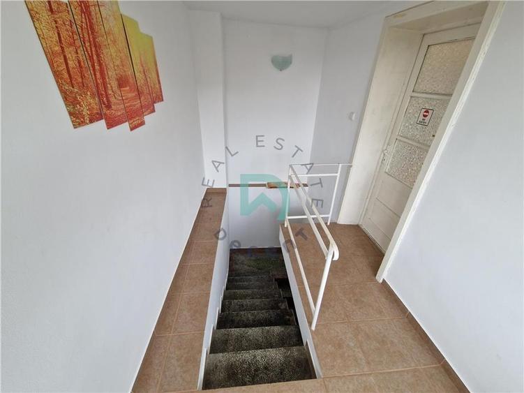 Casă individuală cu 4 camere cu Teren 240 Mp în Noua