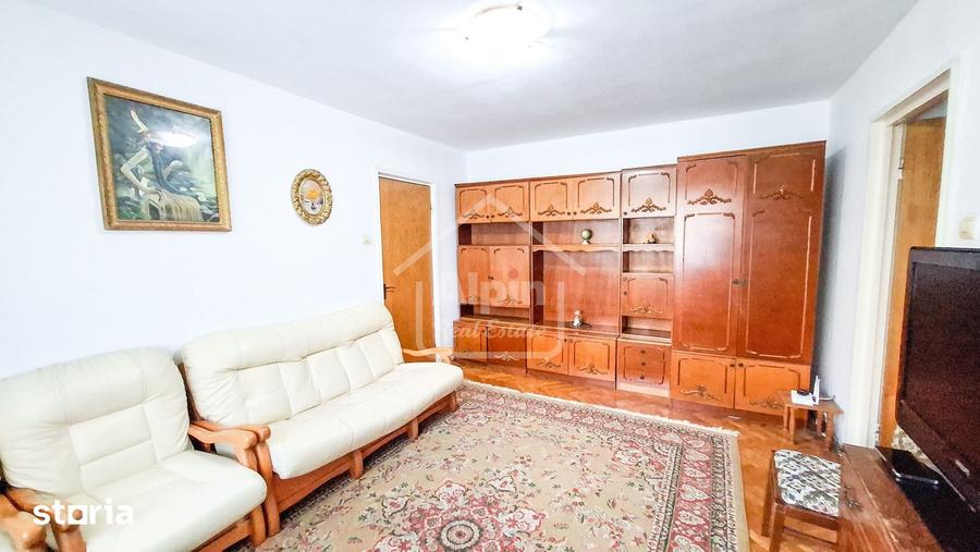 Apartament cu 2 camere semidecomandat în Centrul Civic