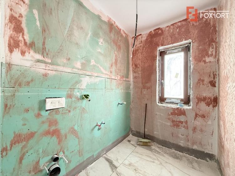 Duplex cu 4 camere cu Teren 272 Mp în Săcălaz