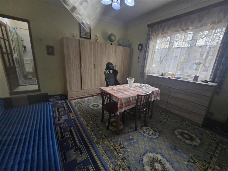 Duplex cu 3 camere cu Canalizare în Central