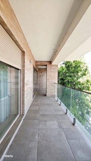 Apartament cu 3 camere în Lotus