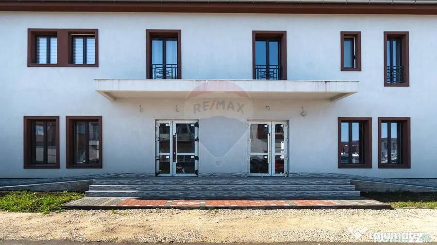Spațiu comercial, de 181 mp, în Tractorul