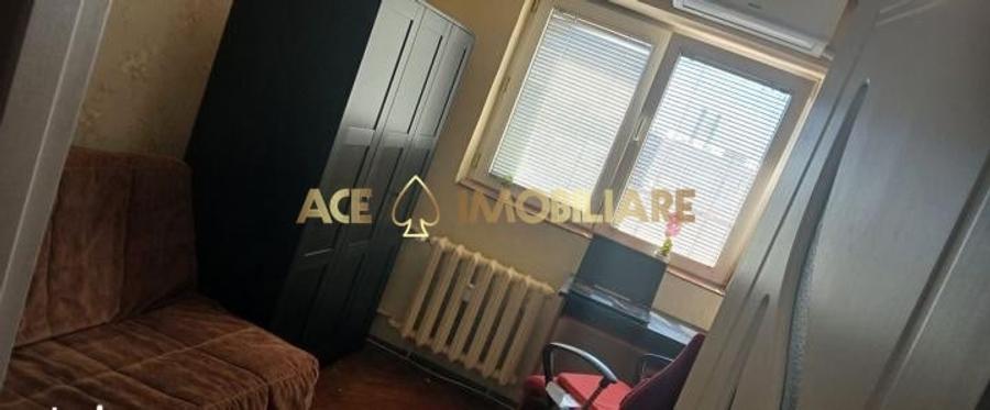 Apartament cu 3 camere decomandat, mobilat în P-ța Victoriei