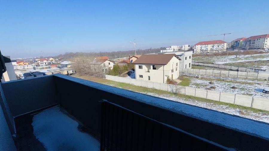 Apartament cu 2 camere decomandat în Romanești