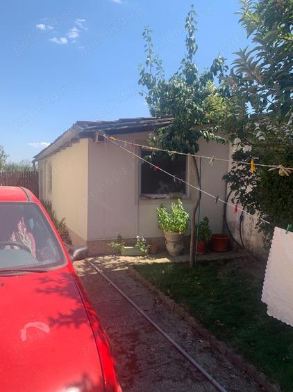 Casă cu 6 camere cu Teren 1500 Mp în Aradul Nou