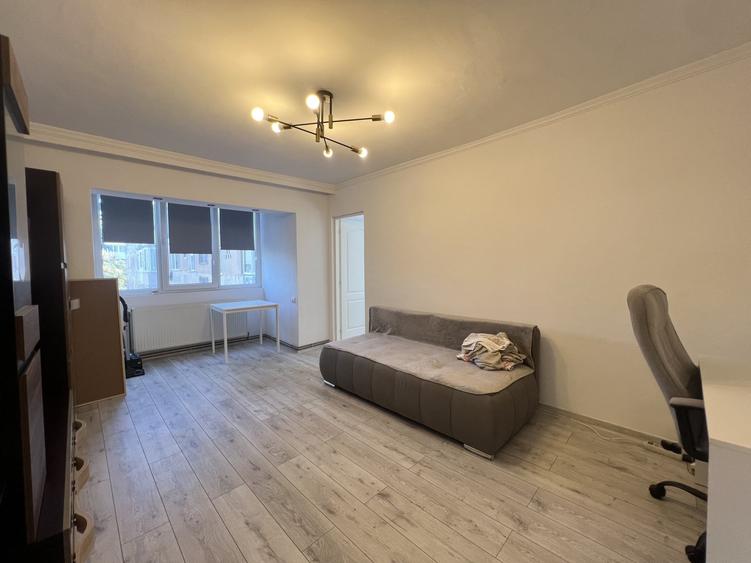 Apartament cu 2 camere nedecomandat, mobilat în Girocului
