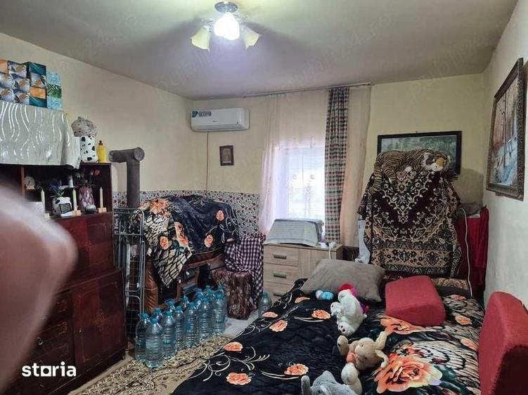 Casă cu 2 camere cu Teren 75 Mp în Uivar