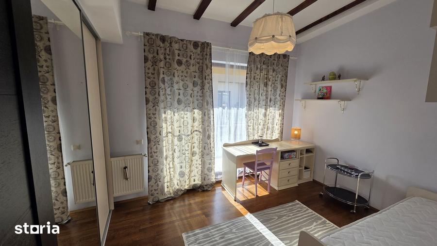 Apartament cu 3 camere în Europa