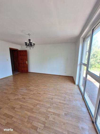 Casă cu 4 camere cu Teren 3077 Mp în Snagov