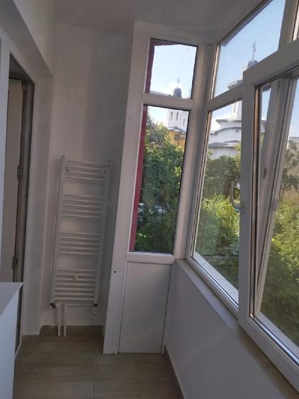 Apartament cu 2 camere semidecomandat în Obor