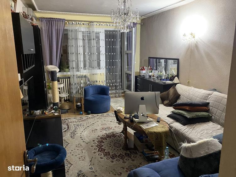Apartament cu 3 camere decomandat în Doamna Ghica