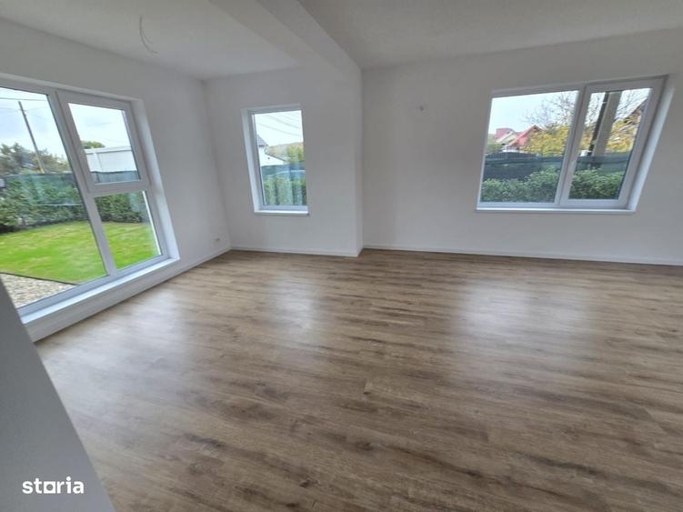 Casă cu 4 camere cu Teren 350 Mp în Central