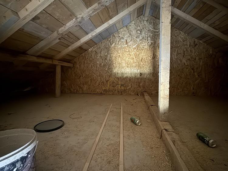 Duplex cu 3 camere cu Teren 250 Mp în Clinceni