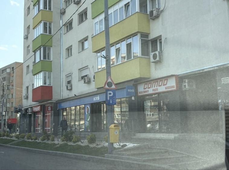 Spațiu comercial, de 141 mp, în Central