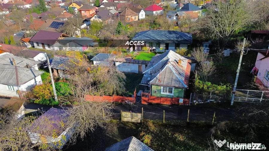 Casă cu 2 camere cu Teren 197 Mp în Central