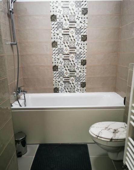 Apartament cu 2 camere decomandat în Virtuții