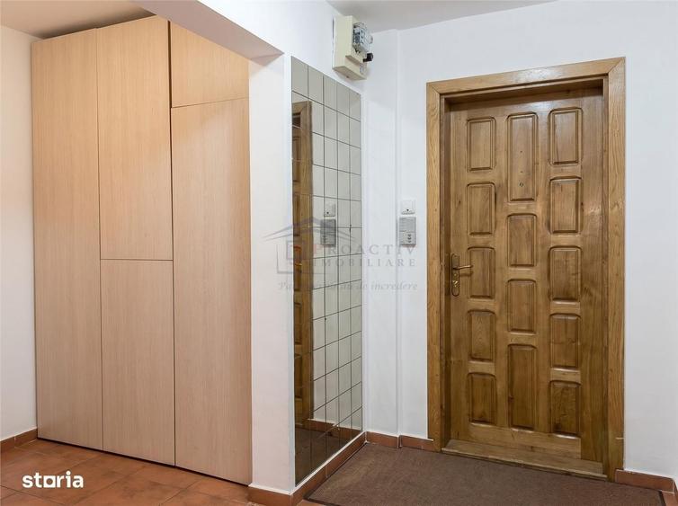 Apartament cu 3 camere decomandat în George Enescu