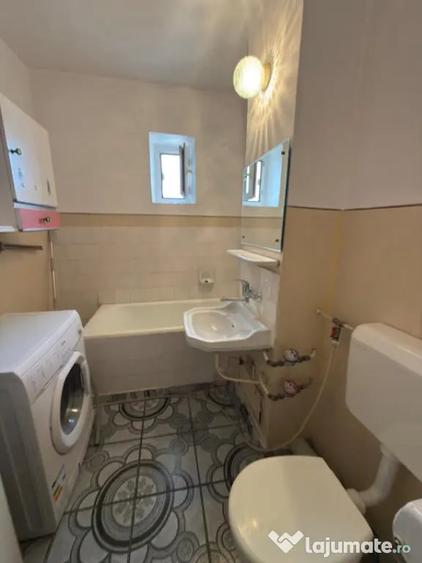 Apartament 3 camere, 63.40 mp, etaj 7, Bd. Bucuresti - 14