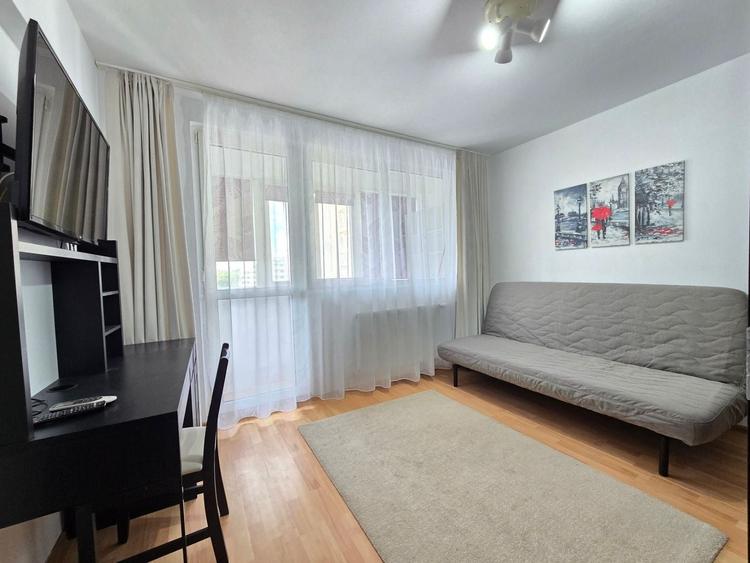 Apartament cu 2 camere decomandat, mobilat în Cantemir