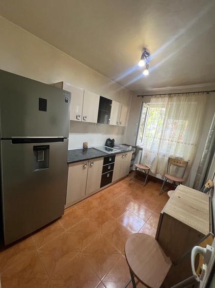 Apartament cu 3 camere , Craiovita Noua- zona George Enescu - 7