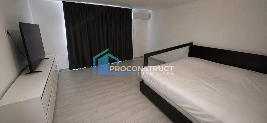 Casă cu Teren 403 Mp în Plopi