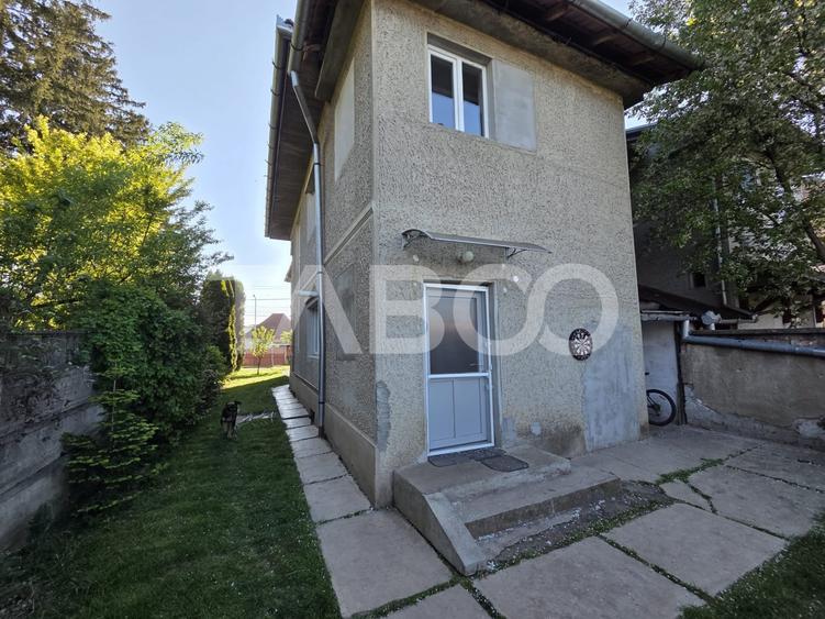 Duplex cu 4 camere cu Canalizare în Făgăraș