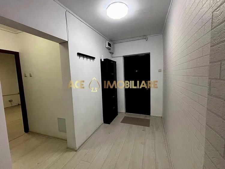 Apartament cu 2 camere decomandat, mobilat în Vitan