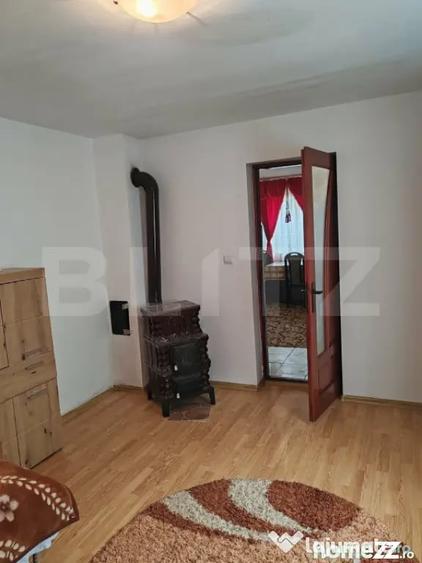 Casă cu 2 camere cu Teren 530 Mp în Central