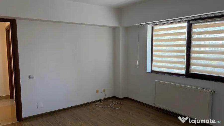 Apartament cu 2 camere decomandat în 9 Mai