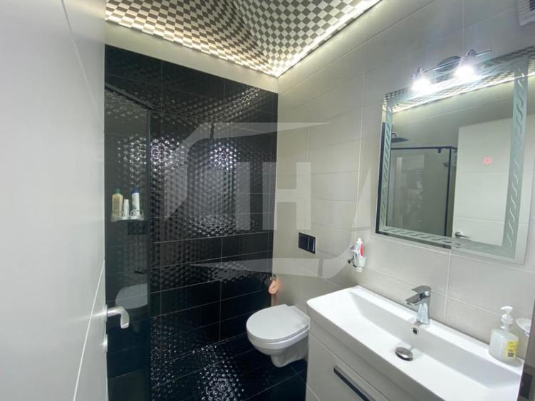 Apartament cu 3 camere semidecomandat, mobilat în Mănăștur