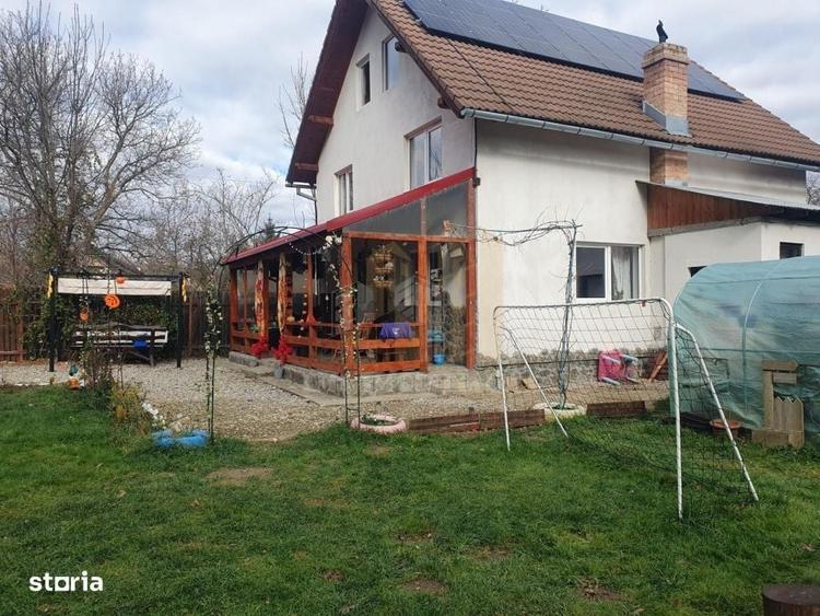 Casă cu 4 camere în Predeluț