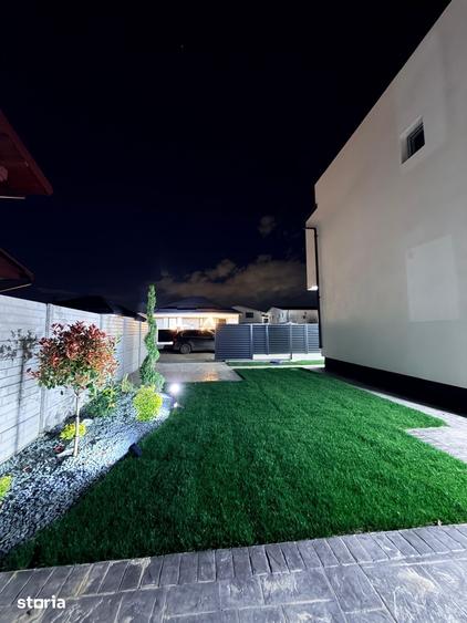 Casă cu 4 camere cu Teren 270 Mp în Central
