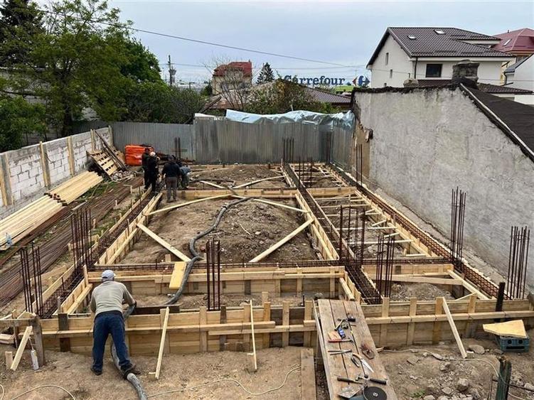 Teren Construcții intravilan de 250 mp, în Colentina