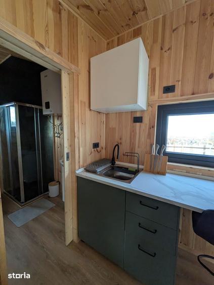 Casă cu 1 camere cu Teren 1780 Mp în Central