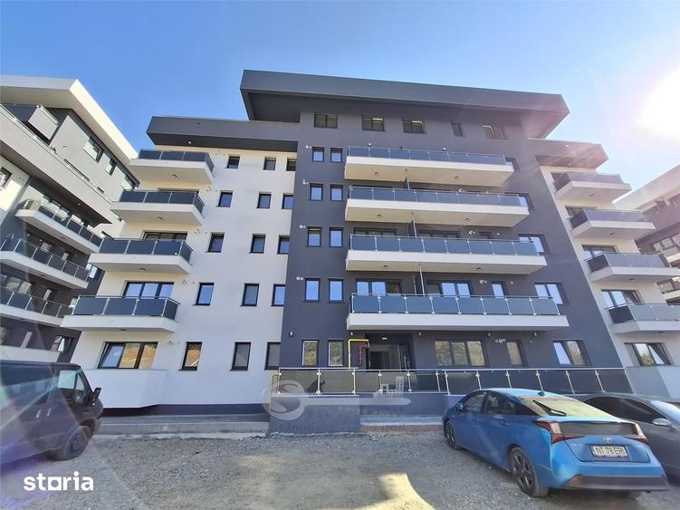 Apartament cu 3 camere decomandat în Galata