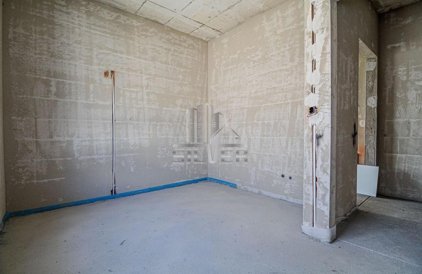 Duplex cu 4 camere cu Canalizare în Iris