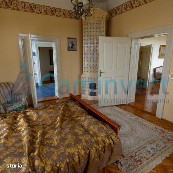 Casă cu 4 camere cu Teren 10000 Mp în Sântimreu