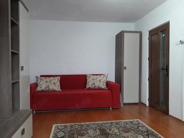 Apartament cu 2 camere decomandat în Sud