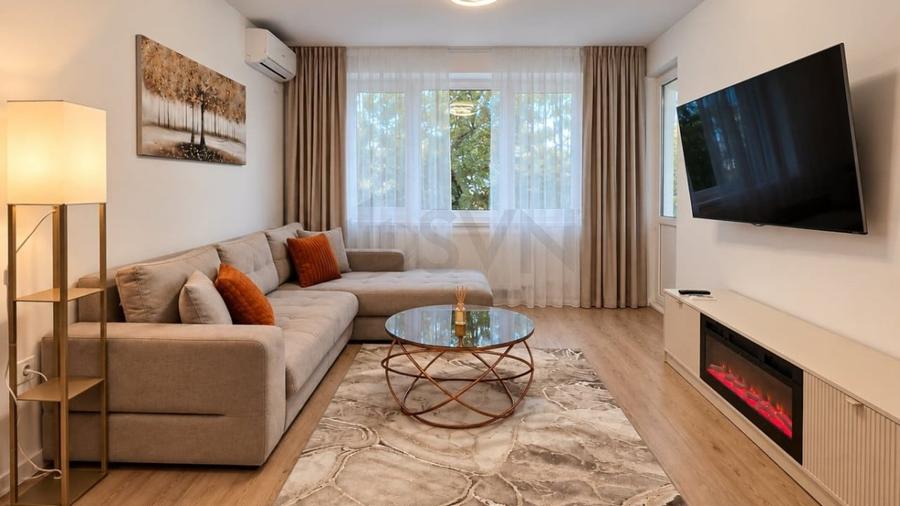 Apartament cu 3 camere semidecomandat, mobilat în Obor