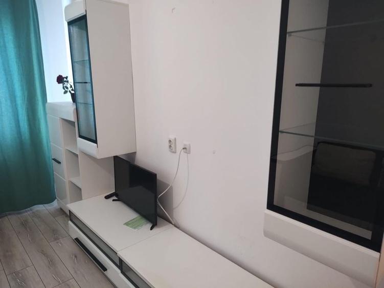 Garsonieră decomandată în Ștefăneștii de Sus