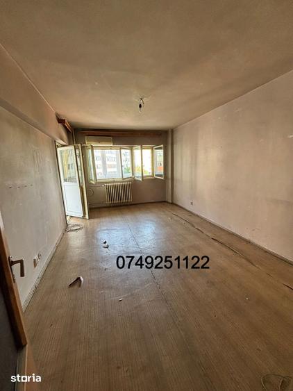 Apartament cu 2 camere decomandat în Tei