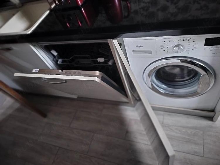 Apartament cu 2 camere decomandat în Ultracentral