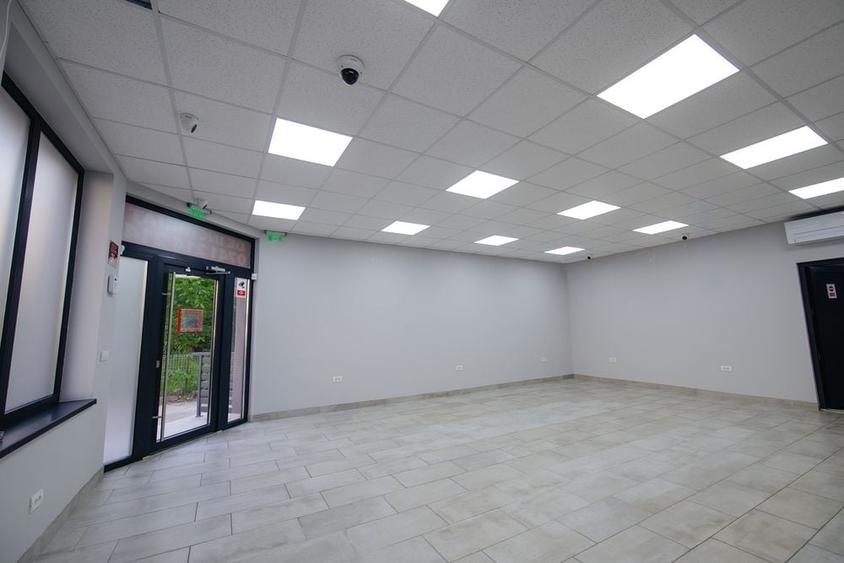 Spațiu comercial, de 84 mp, în Central