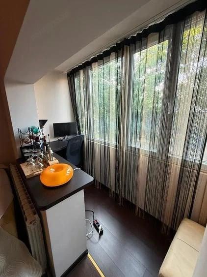 Apartament cu 3 camere decomandat în Dristor
