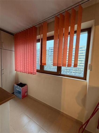 Apartament cu 2 camere decomandat în Obor