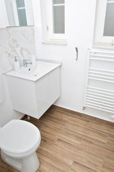 Apartament cu 2 camere semidecomandat în Eminescu