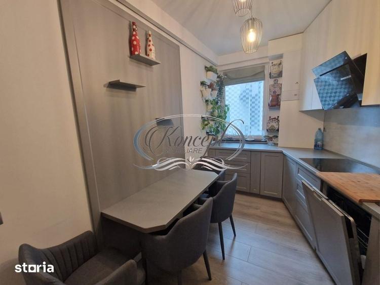 Apartament cu 3 camere semidecomandat în Central