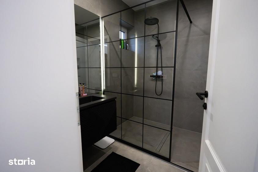 Casă cu 5 camere cu Teren 816 Mp în Central