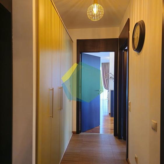 Apartament cu 3 camere, mobilat în Nord